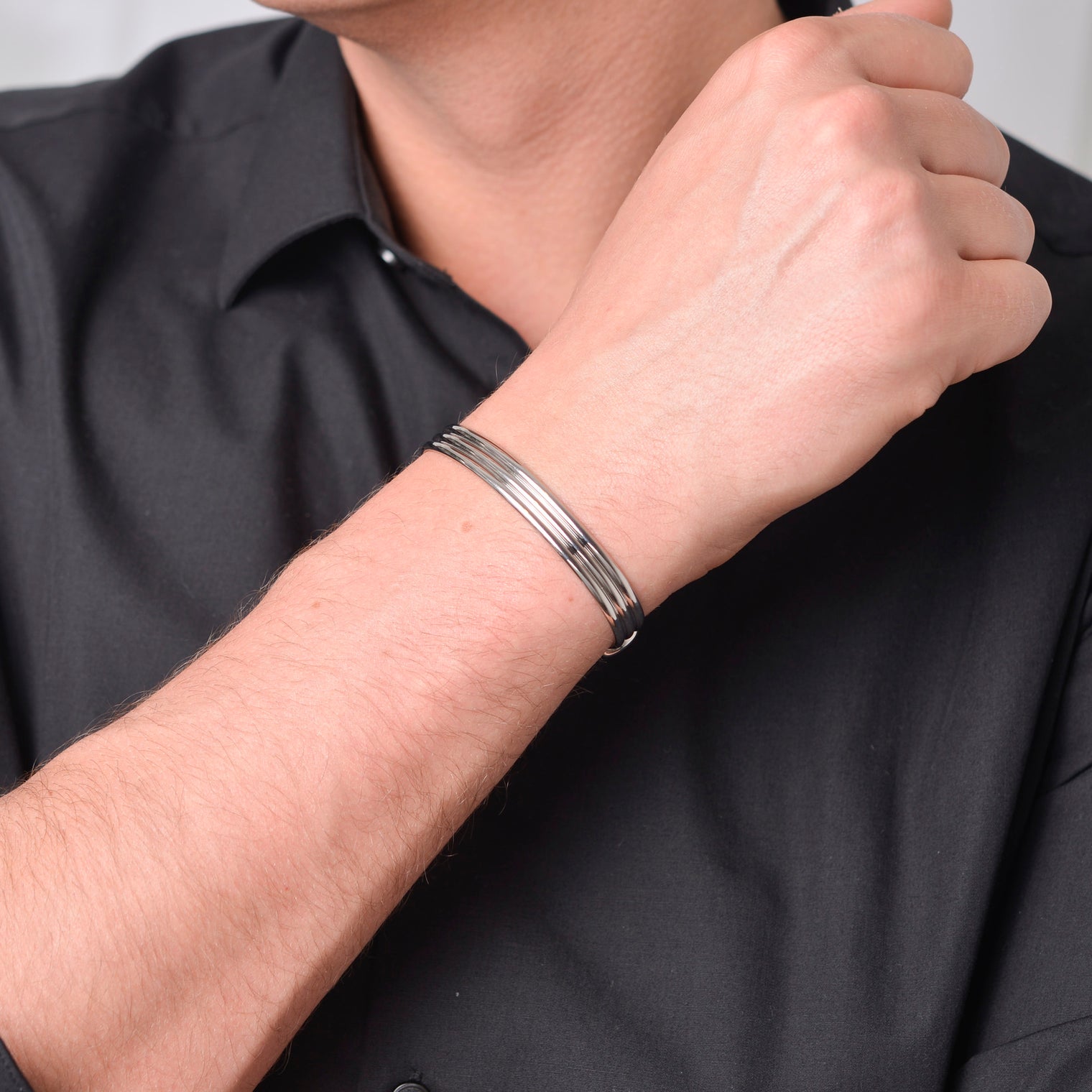 Monet Magnetic Bangle