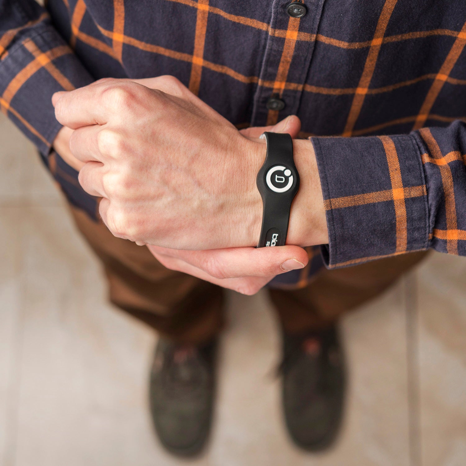 Sport Flex Magnetic Wristband Black/White